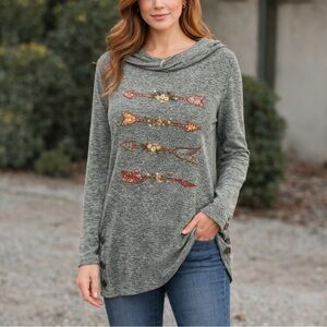 Tru Self Embroidered Hooded Top – Size Large – NWT